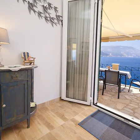 Apoplous With Pool Villa *