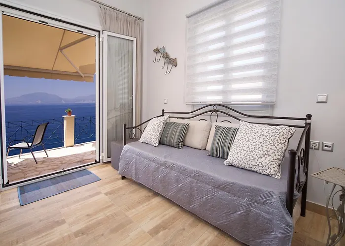 Apoplous With Pool * Ászosz