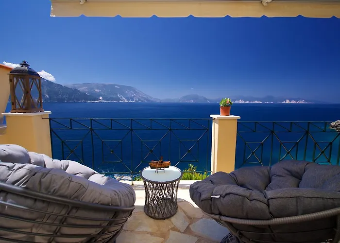 Villa Apoplous With Pool Ászosz